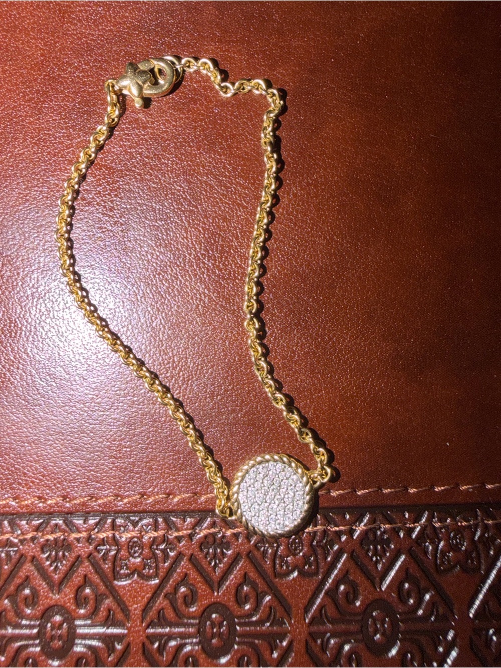 David Yurman Gold Pavé Circle Pendant Bracelet - Picture 3 of 4